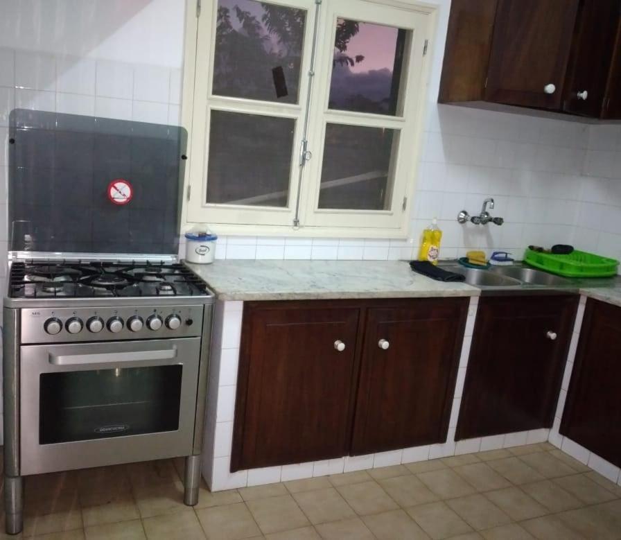 فندق Santos'S House ساو تومي المظهر الخارجي الصورة